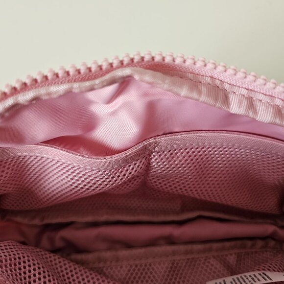 NWT LULULEMON PKHZ Pink Haze Everywhere Belt Shoulder Crossbody Bag 1L - Picture 11 of 13